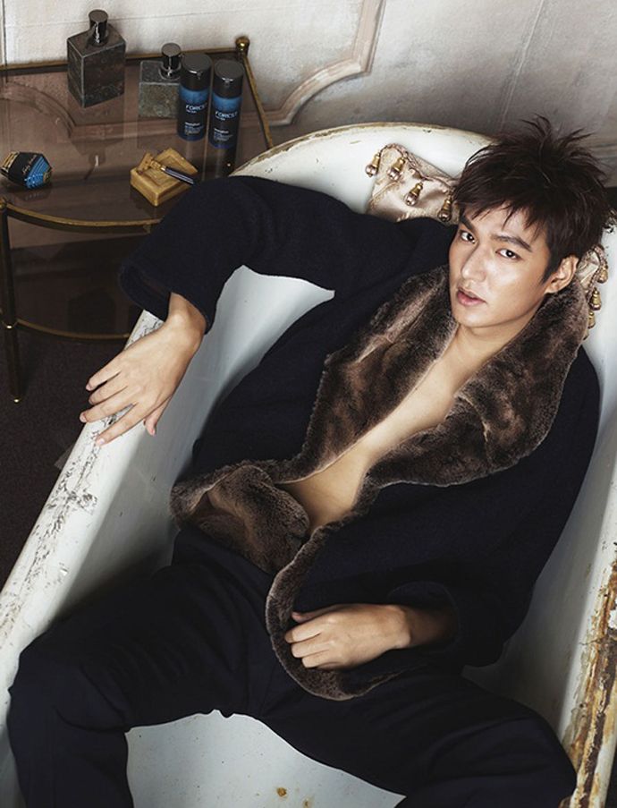 Lee Min Hos Unpublished Esquire Spreads For The September Issue Couch Kimchi